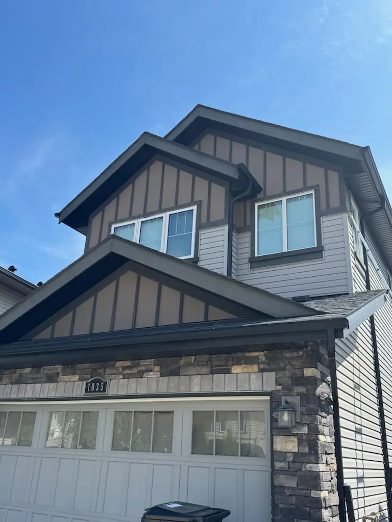 Exterior house painting Edmonton